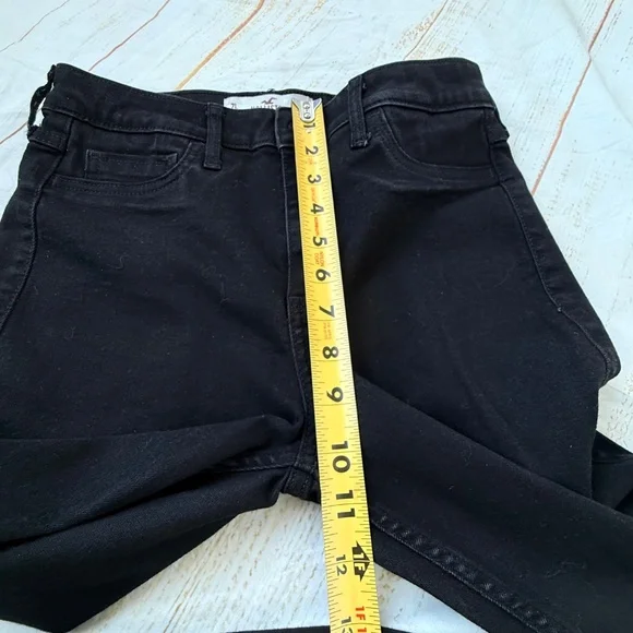 Hollister High Rise Skinny Jeans | Size 28 | Black | Stretch Denim - Picture 5 of 8